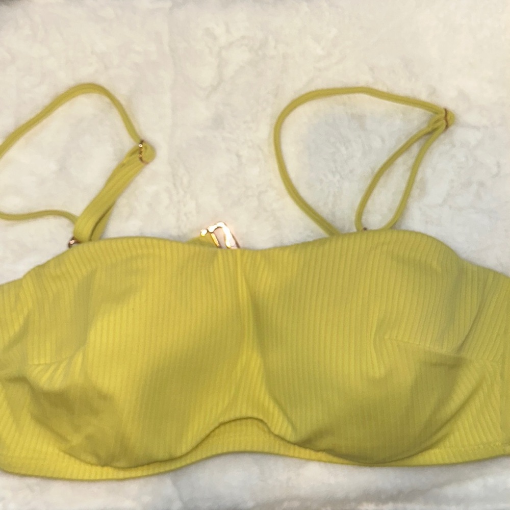 Bikini top